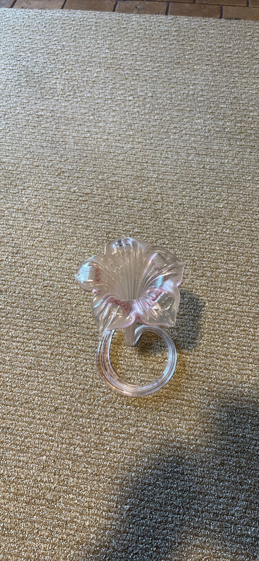 Blown glass  - Vintage Hand-Blown Glass Lily Bud Vase - Pink - Good used condition - photo 3