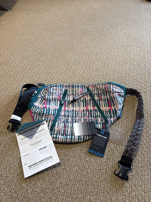 Slope Bags Moyer Creek Sling Bag (New with Tags)